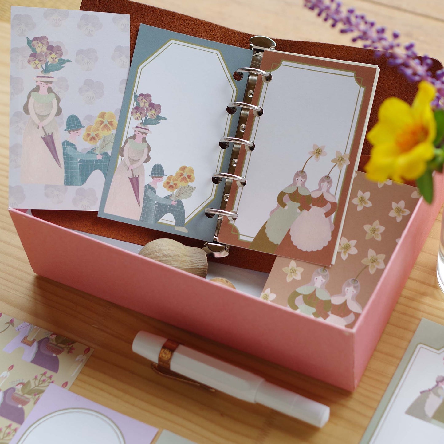 花瓶さん ちいさなフレーム筆記帳