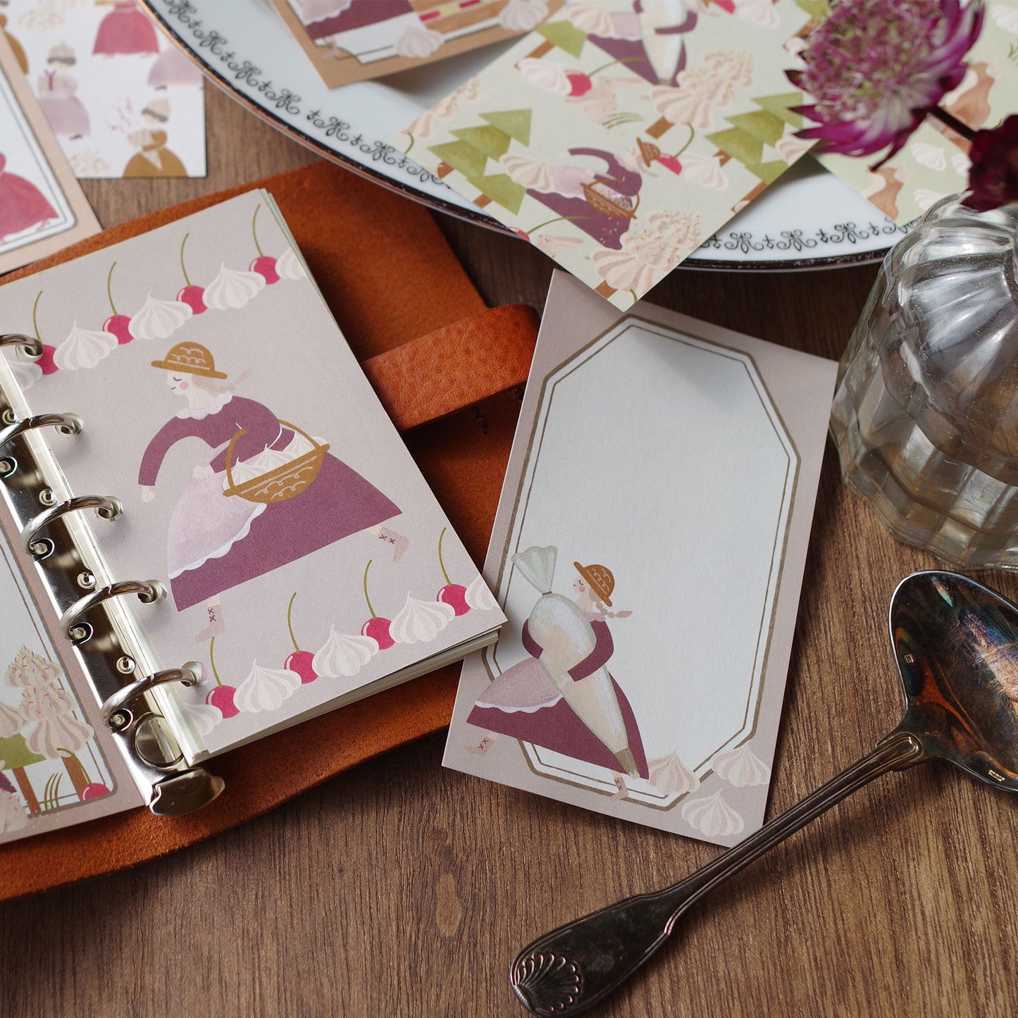 クリームをどうぞ ちいさなフレームメモ