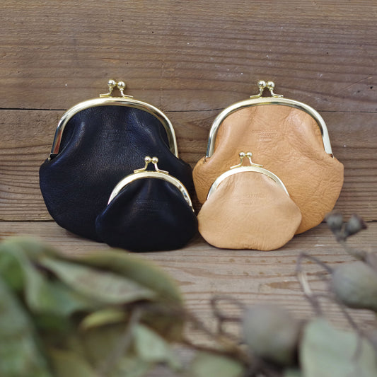 レザーでそろえる レザーがま口