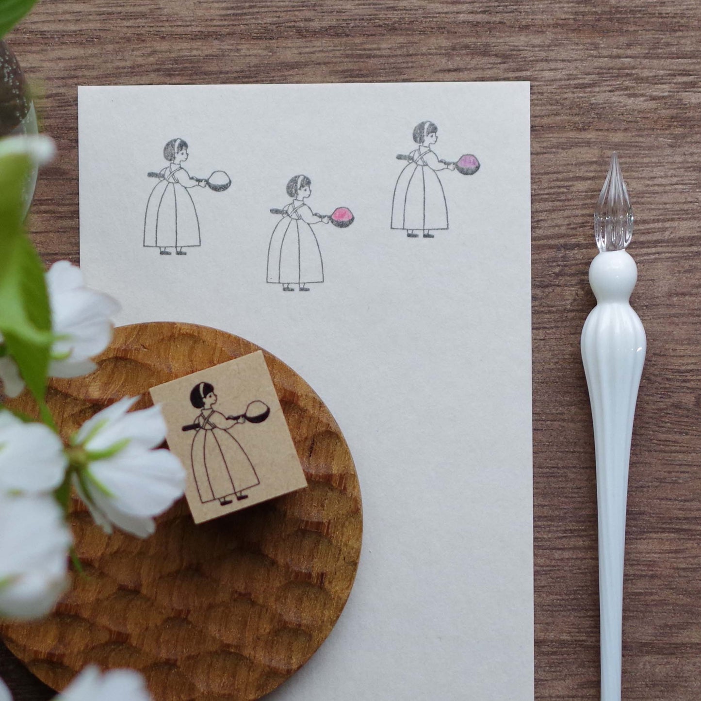 【スタンプ】スプーンとおかっぱさん