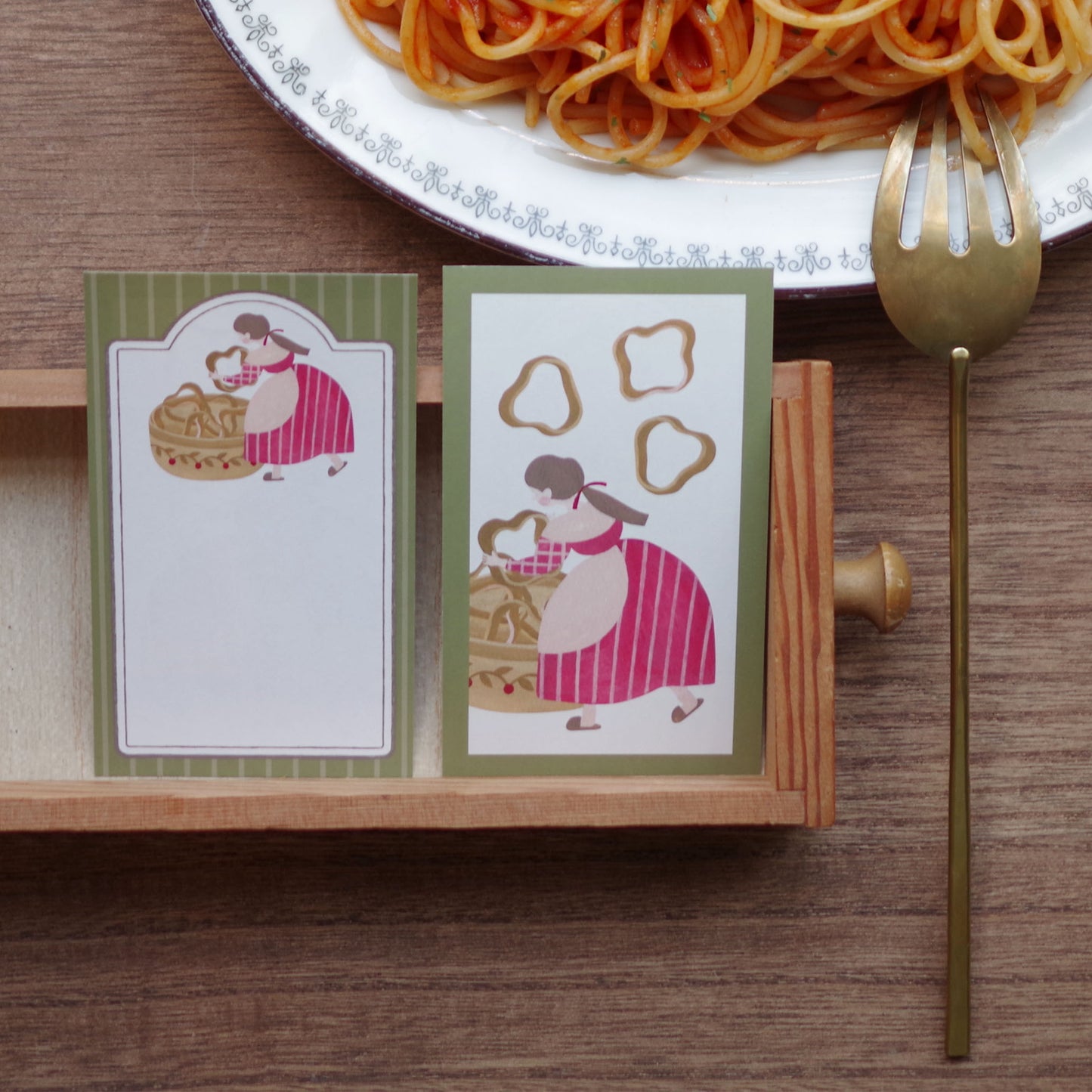 今日のメニューはナポリタン ちいさなフレームメモ