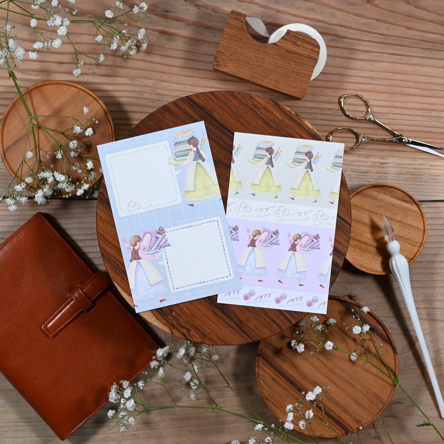 Take plenty of stationery with you: Notepad Blend