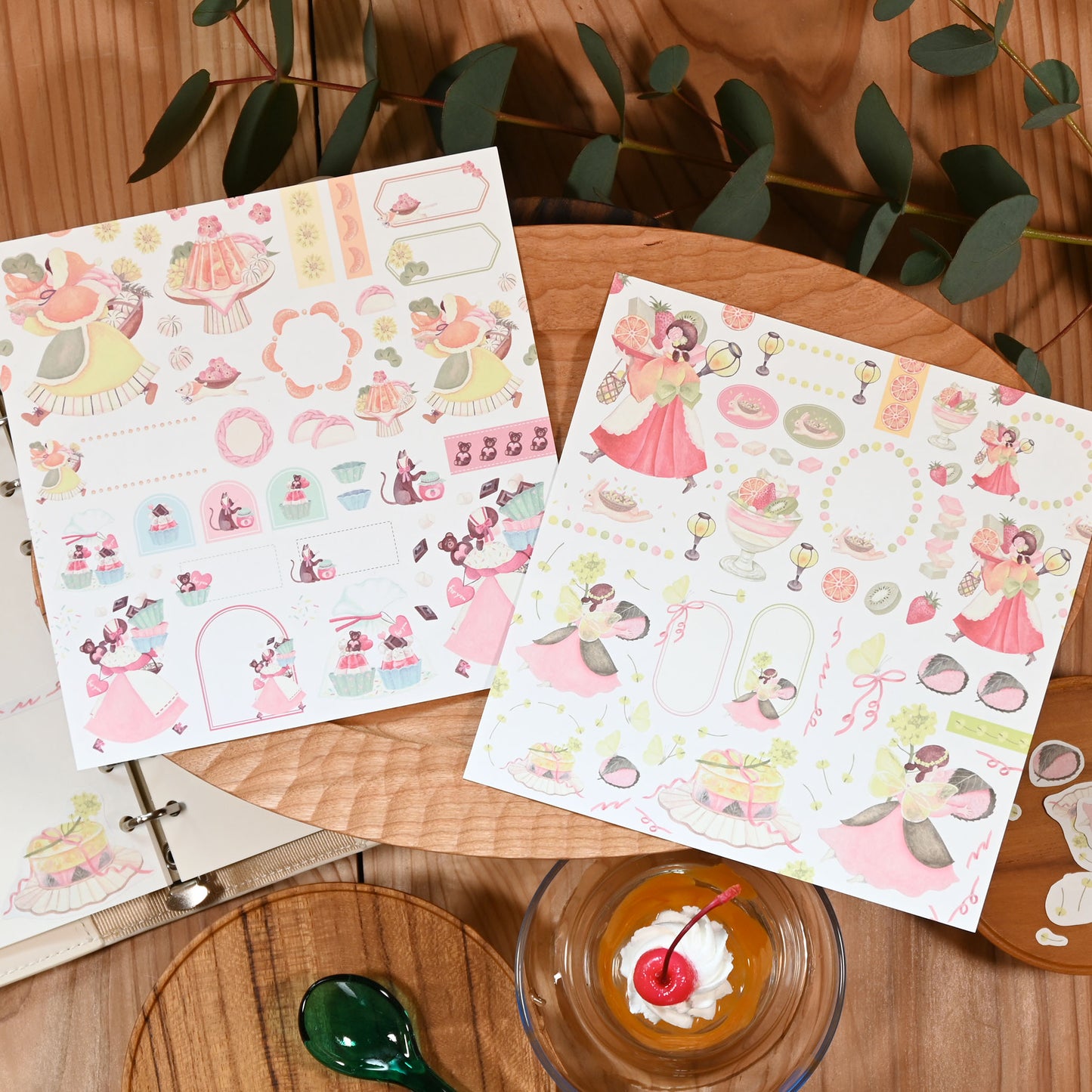 12-month special jelly origami, like a collection of ingredients