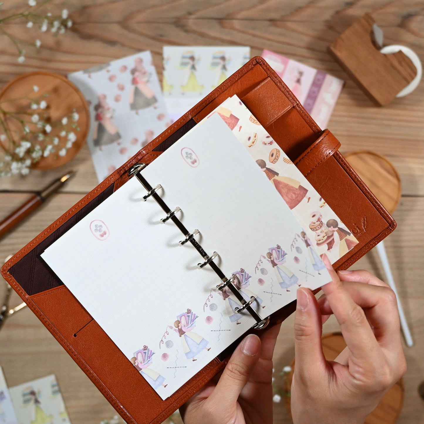 Take plenty of stationery with you: Notepad Blend