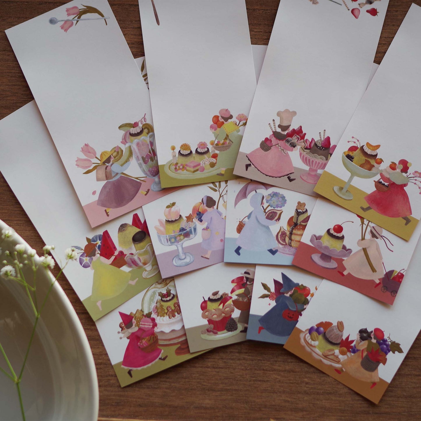 12ヶ月の特製プリン 一筆箋