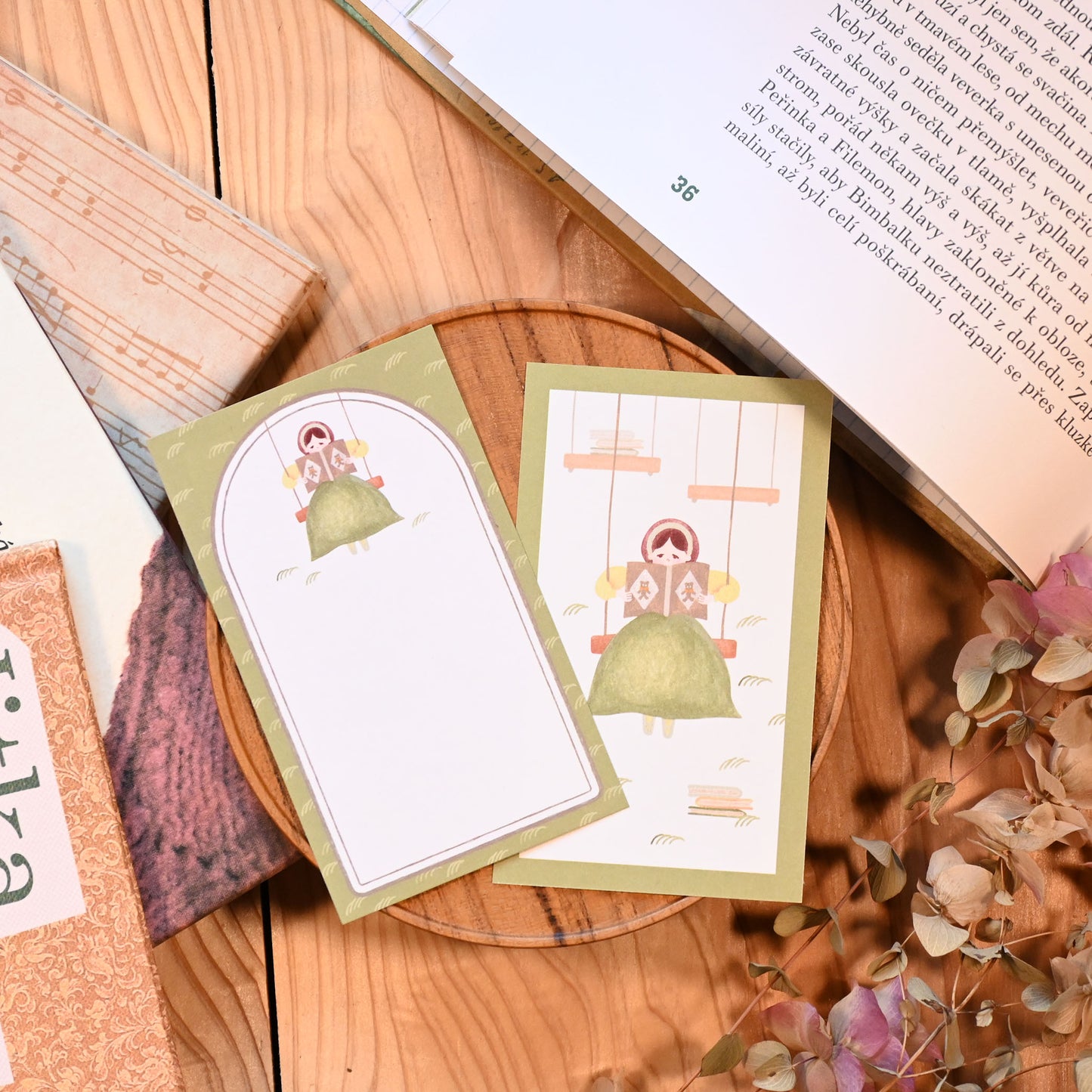 どこでも読書 ちいさなフレームメモ