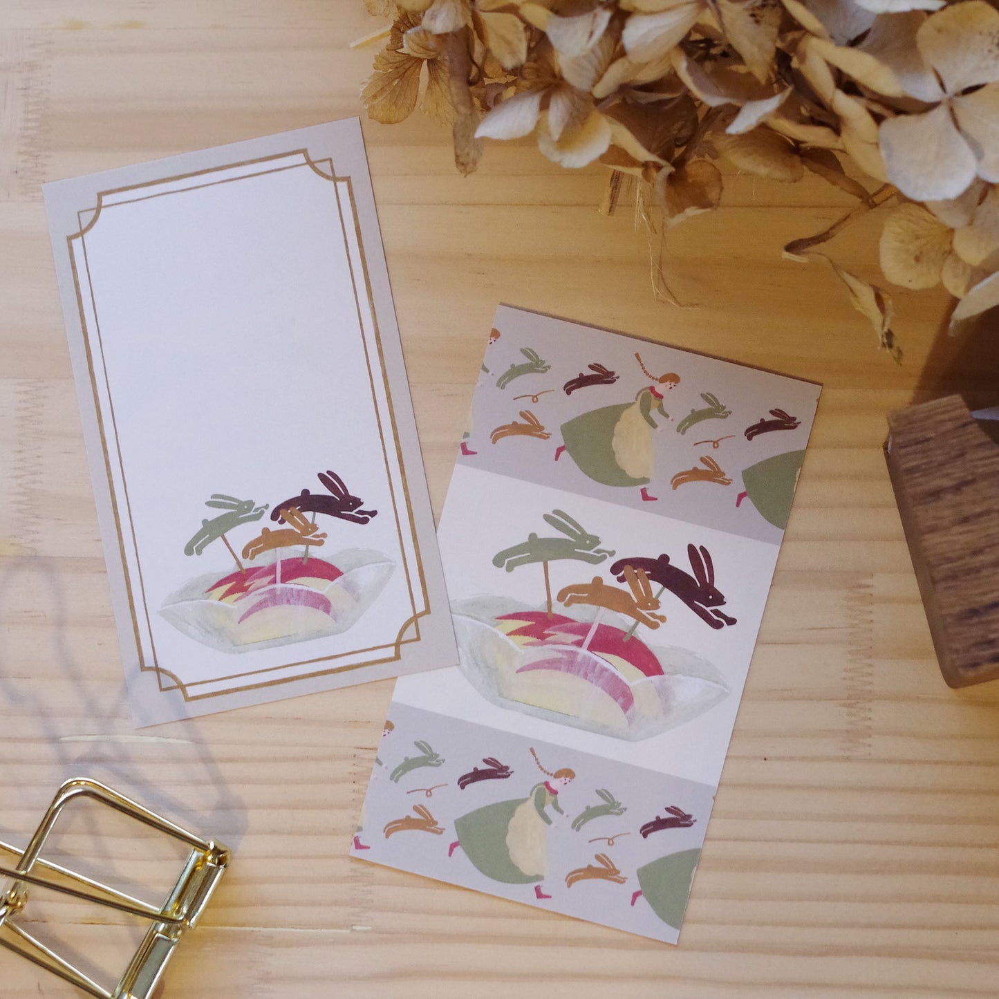 うさぎうさぎどこへゆく ちいさなフレームメモ